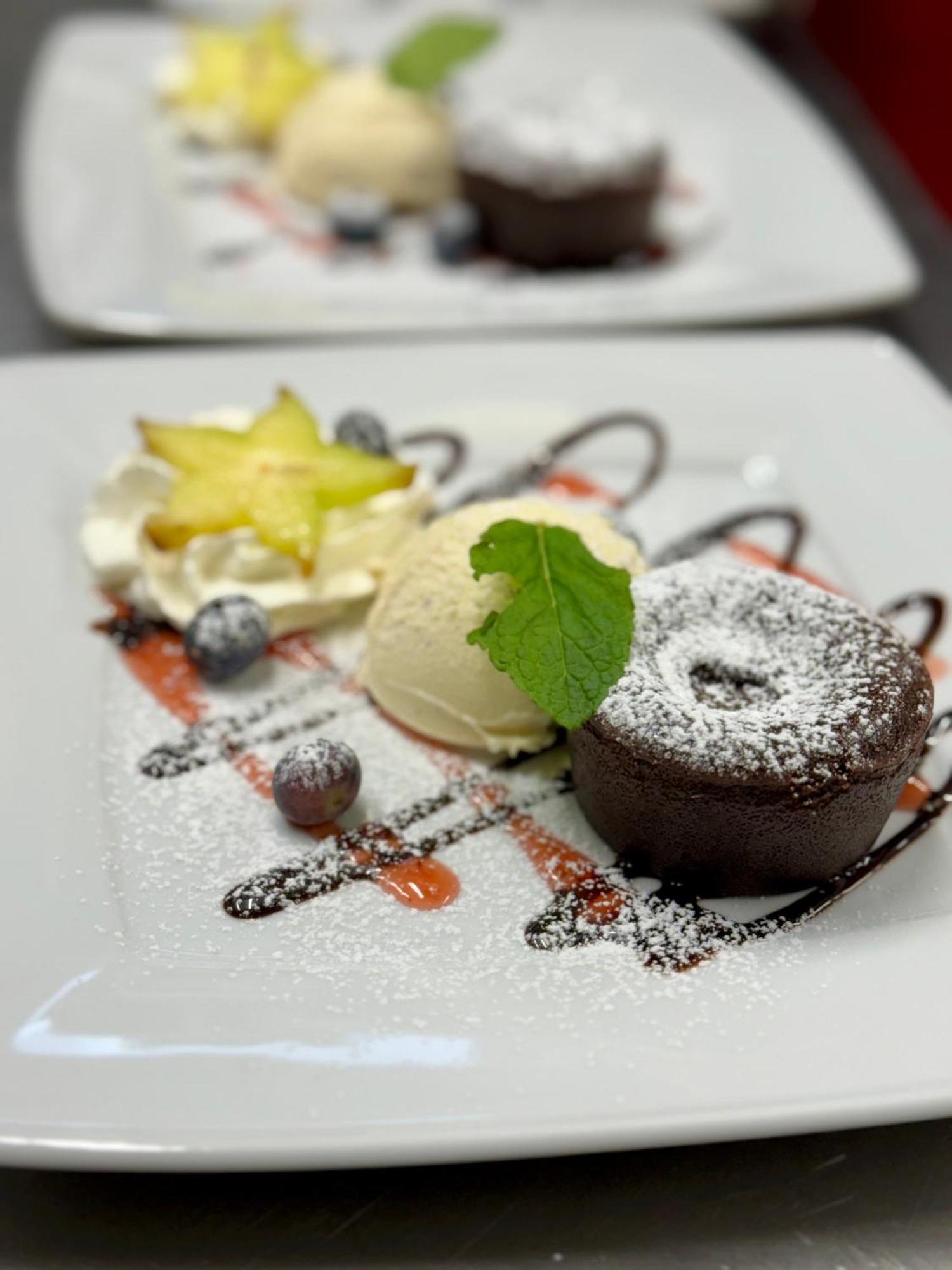 Raketa Residence, Restaurant & Hotel Prievidza Eksteriør billede