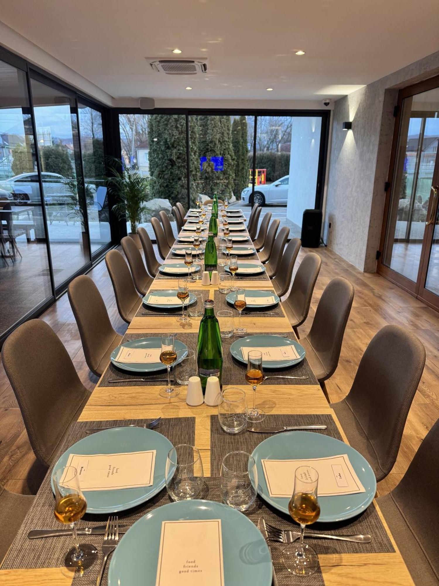 Raketa Residence, Restaurant & Hotel Prievidza Eksteriør billede